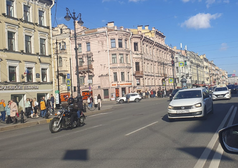 В Санкт-Петербурге завели уголовное дело в отношении экскурсоводов по крышам города