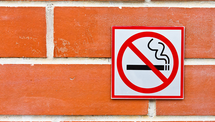 Можно ли штрафовать работников за курение в рабочее время