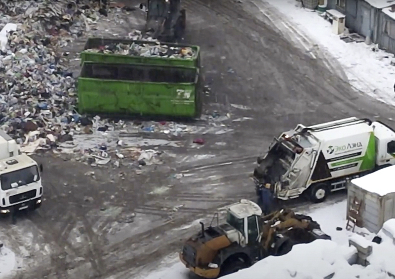 Эколог Виноградов пожаловался в прокуратуру на свалку питерского мусора в Ленинградской области
