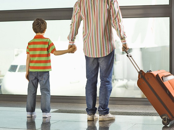 Новый порядок подачи заявления о несогласии родителя на зарубежную поездку ребенка вводится с 12 июня 2019 г.