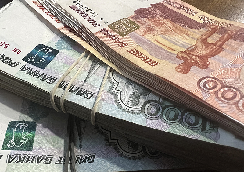 За гибель на производстве родственникам работника выплатят 2 млн рублей