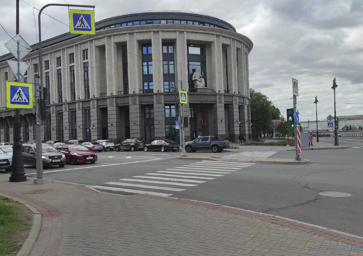 В Санкт-Петербурге оспаривается договор аренды помещений в историческом здании