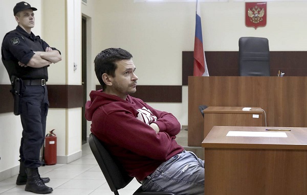 Илья Яшин на заседании суда: «Вы отдаете себе отчет в том, что занимаетесь политическим сыском?»