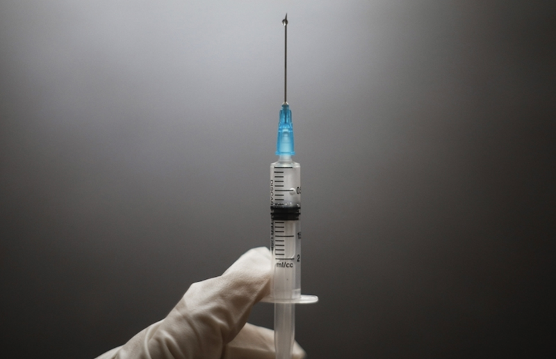 Врачи и ученые отправили в правительство петицию с требованием открыть данные о вакцинации