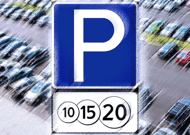 С 5 апреля в Москве увеличено число платных парковок в 22 районах Москвы