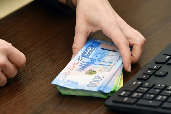 С нового года в России повысится минимальный размер оплаты труда