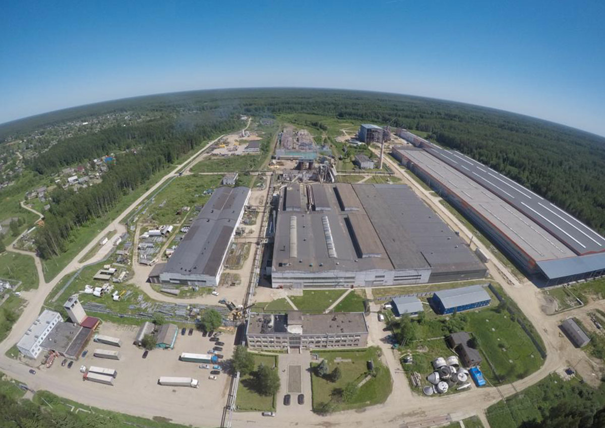 Бури и рифы для «Русского Ламината»