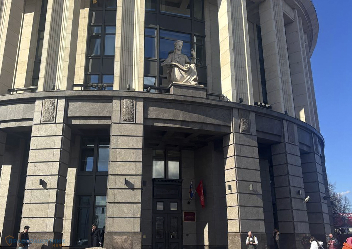 Суд решает, чья подпись стоит в договоре аренды исторического здания Петербурга