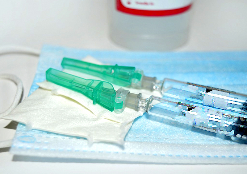 Вправе ли подросток делать прививку без согласия родителей